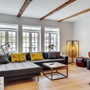 https://skn-og-lyst-indrettet-feriehus-i-skagen.skagenhotels.net